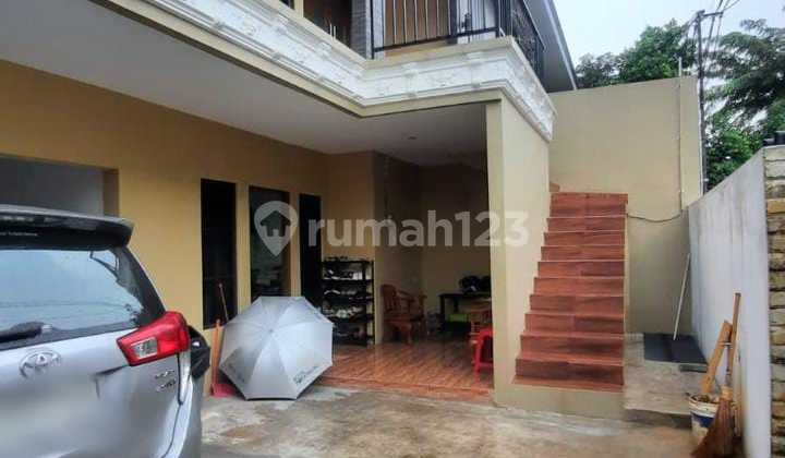Large House with Many Rooms in South Meruya