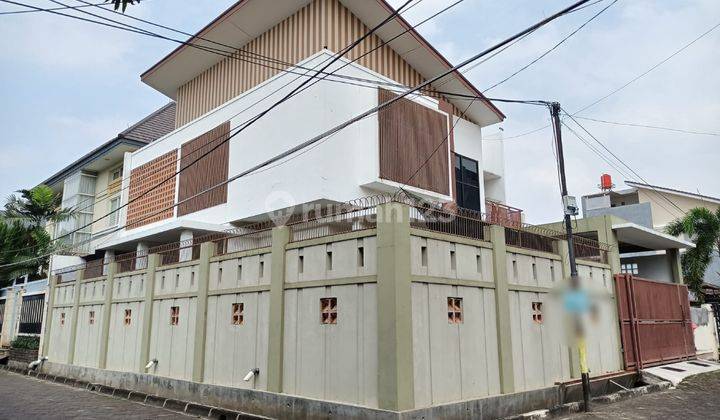 Rumah Bagus Dan Luas 2 Lantai Di Duri Kepa 1