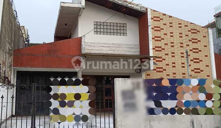 Dijual Rumah Luas Dengan Harga Murah di Duri Kepa 2