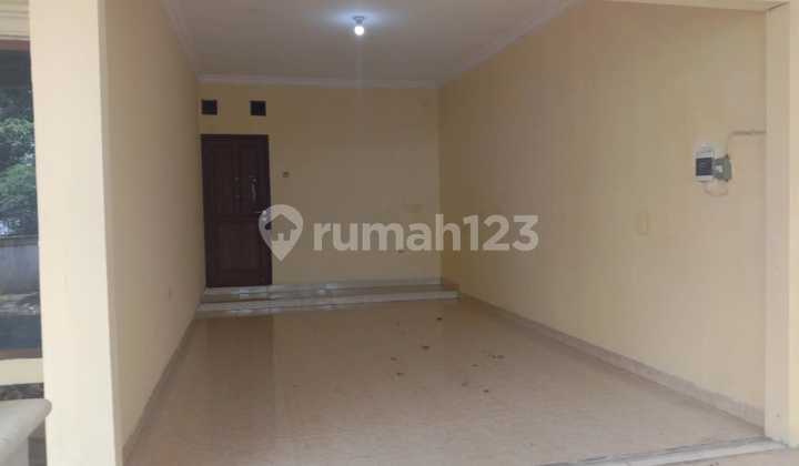 Rumah bagus siap huni di puspogiwang 6
