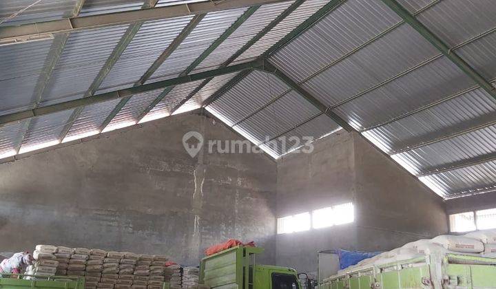 Gudang 10 Are di Jalan Cokroaminoto Ubung 5