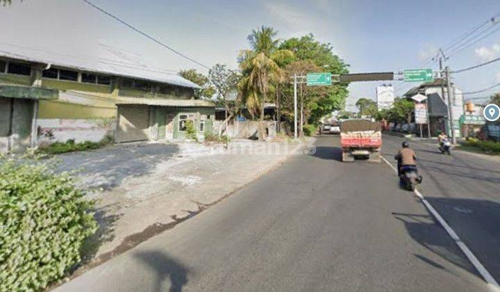 Gudang 10 Are di Jalan Cokroaminoto Ubung 6