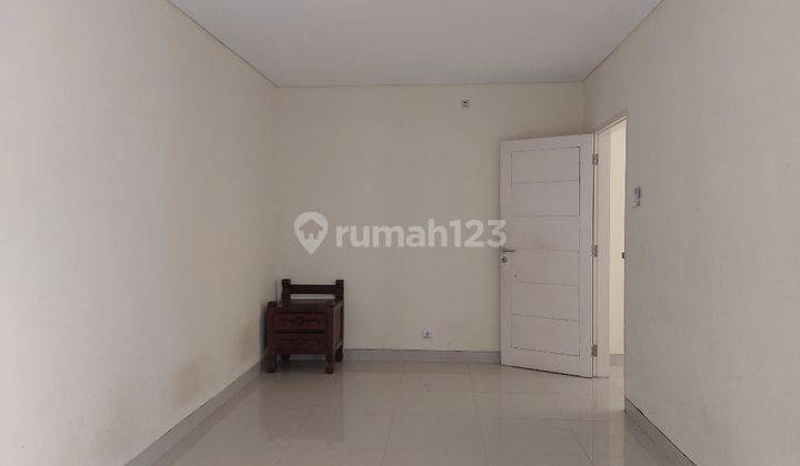 Rumah Sewa Di Perumahan One Gate System Kuta Palace Residence 11