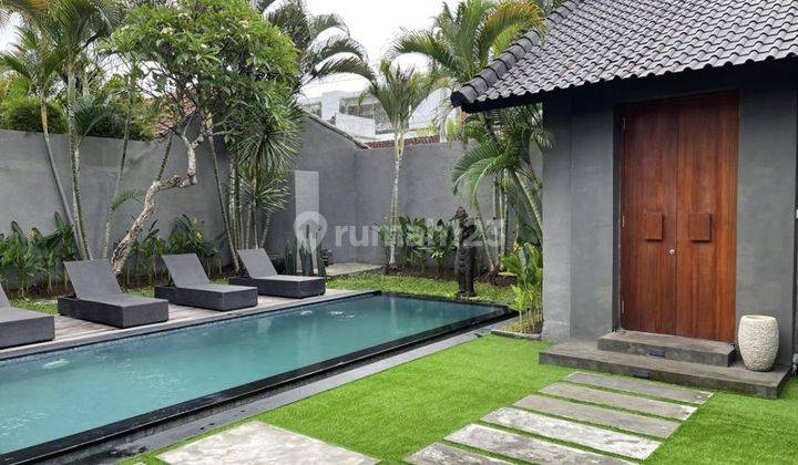 Long Lease Villa On Jl. Drupadi Seminyak, 550 meter From Beach 1