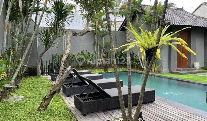 Long Lease Villa On Jl. Drupadi Seminyak, 550 meter From Beach 2