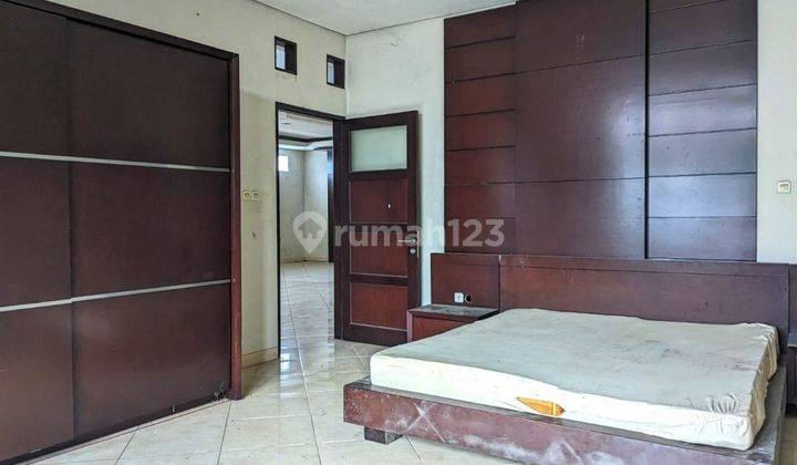 Ruang Usaha Dan Rumah Tinggal 564m² Dekat Ciwastra, Bandung 2