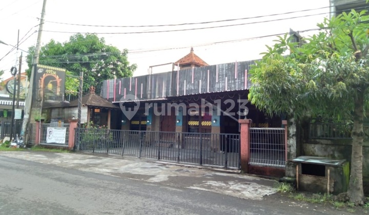 Multifunctional Commercial Property on Jl. Tukad Badung - Ideal for Restaurants, Offices, etc.