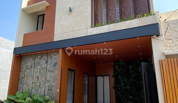 Dijual Rumah Baru Full Furnished di Kota Malang 1