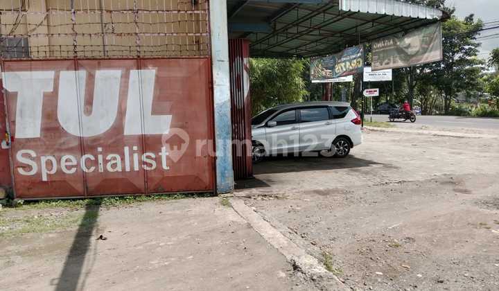 Business House on Provincial Road Suitable for Warehouse/Factory Business House on Provincial Road Suitable for Warehouse/Factory