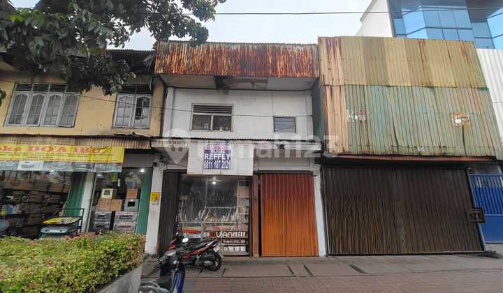 Ruko Galur, 2 Lantai, Strategis, Murah , Nego Sampai Jadi Ruko Galur, 2 Lantai, Strategis, Murah , Nego Sampai Jadi