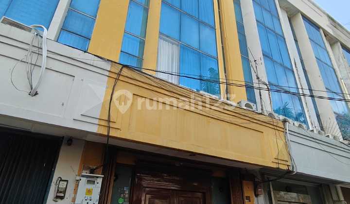 FOR SALE SHOPHOUSE SUNTER 77m2 SOUTH FACING, 4 FLOORS, GOOD LOCATION, CODE RF,TZ