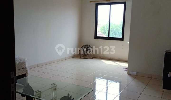 Rumah Kelapa Gading 180M2 Strategis,2.5 Lantai,Kode Jn 2