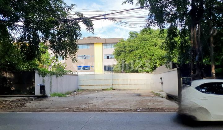 Kelapa Gading Building, Suitable for Office and Commercial Use, Negotiable Until Deal is Made