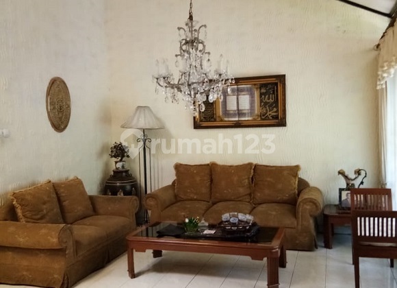 For Sale Cempaka Putih House 380.8m2 East Facing, Comfortable, 2 Floors, Code Yh 2