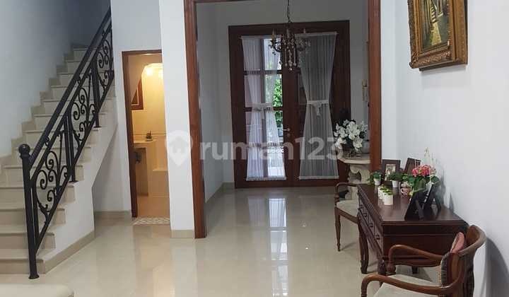 Puri Mutiara 156m2, ready to occupy, elite complex, rarely available Puri Mutiara 156m2, ready to occupy, elite complex, rarely available