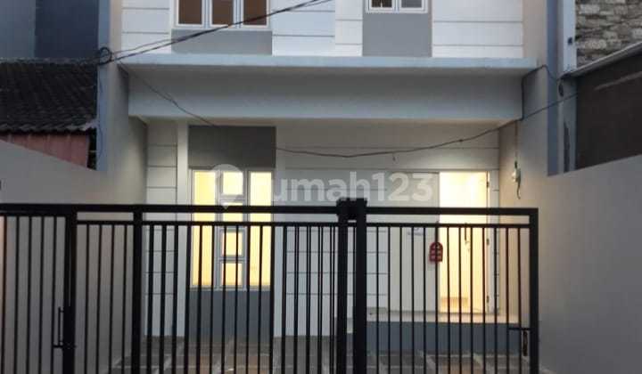 FOR SALE KELAPA GADING HOUSE 102m2 VERY COMFORTABLE, NORTH FACING, NICE, CODE JV, AH