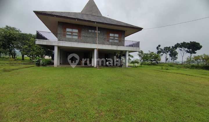 2 Hectare Plot in Cileungsi, Suitable for Resort, Livestock Farming, or Housing