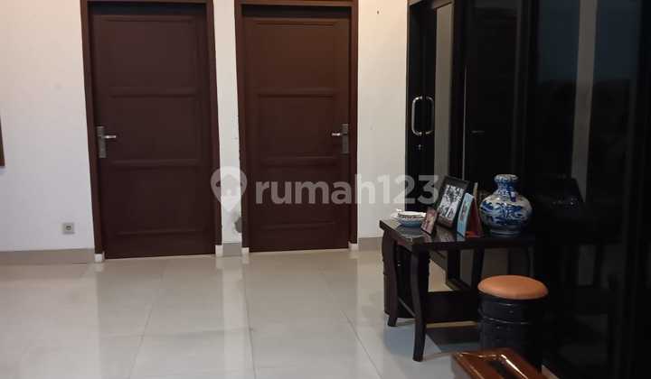 DIJUAL RUMAH KEMANG 1000m2 LOKASI BAGUS, 2 LANTAI, STRATEGIS, NYAMAN, KODE JV,AH 2