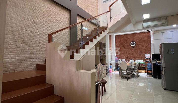 Luxury House Gading Park View 180 M2 Turnkey