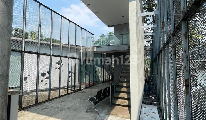 Sell at a loss, office building in Kemang 1,600/1007m2, below NJOP price!!!!! 2