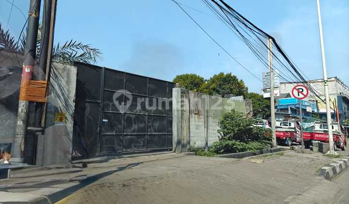 Gudang 950 m2, Jl Raya Tanjung Priuk, sangat murah 1