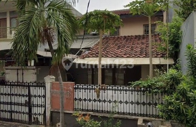 Rumah Tua Pulomas 160M2 Lokasi Bagus, Strategis, Kode Mr 1