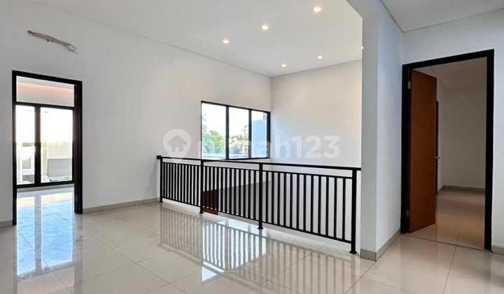 Dijual Rumah Villa Cinere Bangunan Baru Siap Huni Dlama Komplek 2