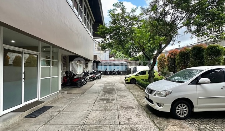 FOR SALE IN KEBAYORAN BARU COMMERCIAL AREA NEAR BRAWIJAYA - DHARMAWANGSA, SUITABLE FOR OFFICE, RESTAURANT, CLINIC, VERY STRATEGIC LOCATION FOR SALE IN KEBAYORAN BARU COMMERCIAL AREA NEAR BRAWIJAYA - DHARMAWANGSA, SUITABLE FOR OFFICE, RESTAURANT, CLINIC, VERY STRATEGIC LOCATION