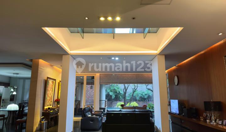 FORSALE PONDOK INDAH TOPICAL MODERN MINIMALIS HOUSE SIAP HUNI BISA UNTUK KOMERSIL AKSES MUDAH 2