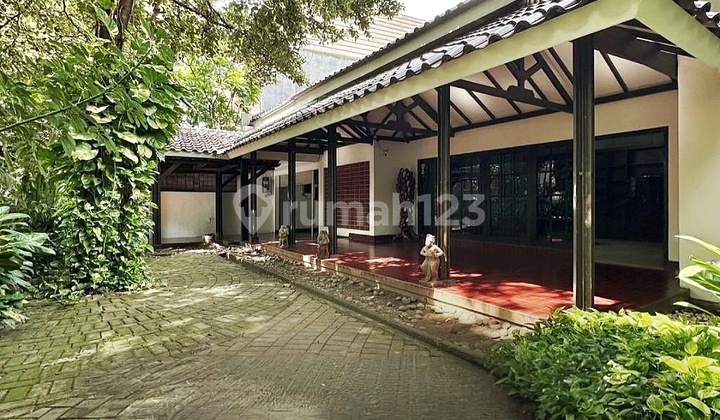 DIJUAL RUMAH KEBAYORAN BARU PRIME AREA ROW JALAN LEBAR & ELITE BEBAS BAJIR SIAP HUNI