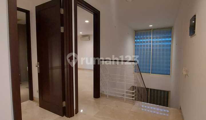 FOR RENT DHARMAWANGSA KEBAYORAN BARU DEKAT HOTEL DHARMWANGSA SEMI FURNISHED SIAP HUNI 2