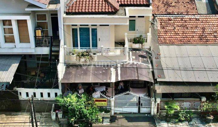 Rumah Bendungan Hilir Benhil Siap Huni Lokasi Sangat Strategis Jalan Lebar Bebas Banjir Jual Cepat Harga Nego Sampai Jadi 1