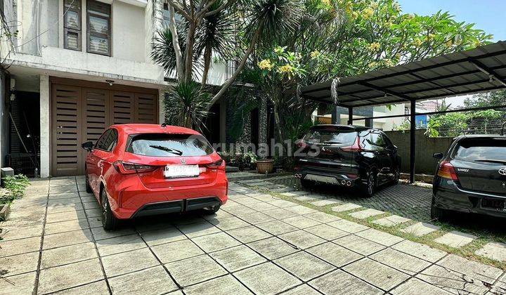 Dijual Rumah Pejaten Lokasi Strategis Selangkah Ke Pejaten Raya Jalan Lebar akses mudah 1