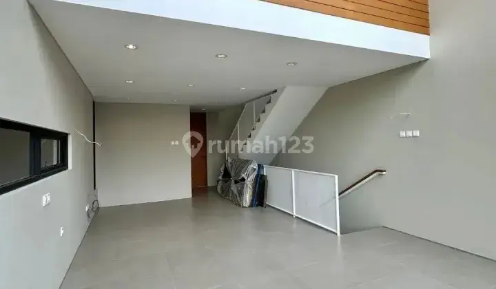 Rumah Mewah Kemang Siap Huni Design Minimalis Modern 2