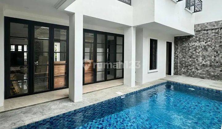 Rumah Mewah Kebayoran Baru Lokasi Premium Bangunan 4 Lantai Ada Lift Dan Private Swimming Pool 2