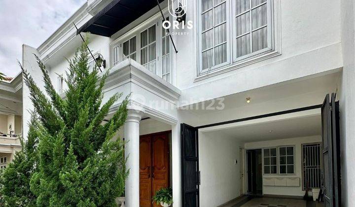 Rumah Lebak Bulus Dalam Komplek Siap Huni Lokasi Tenang Design Classic Moderen SHM 1