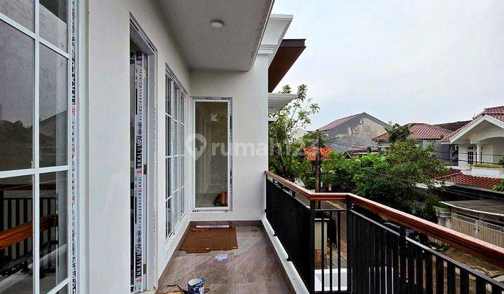 Dijual Rumah Baru Lebak Bulus Dalam Komplek Bangunan Baru Semi Furnished 2