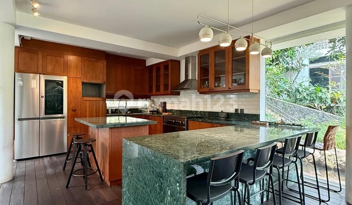 FOR SALE JATIPADANG DALAM CLUSTER DESIGNED BY ANDRA MATIN SEMI FURNISHED One Gate System 24-Hour Security Safe & Green Environment 2