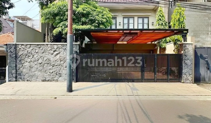 FOR SALE SENOPATI AREA KEBAYORAN BARU DEKAT SCBD SIAP HUNI FOR SALE SENOPATI AREA KEBAYORAN BARU DEKAT SCBD SIAP HUNI