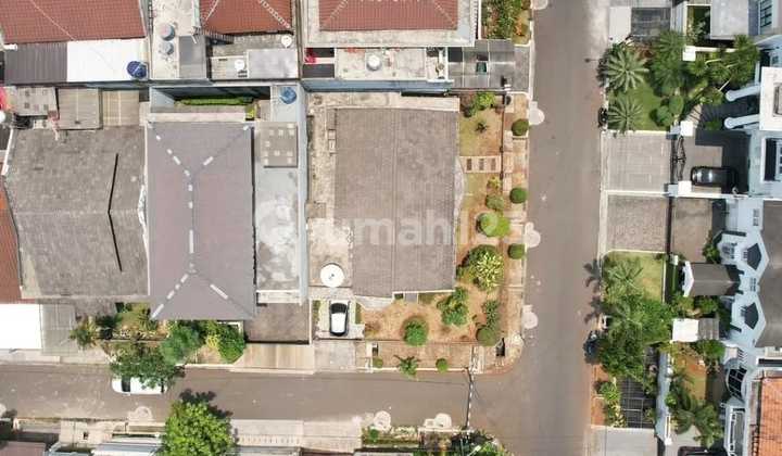FOR SALE PONDOK INDAH CORNER POSITION WIDE ROAD PRICE CLOSE TO NJOP FOR SALE PONDOK INDAH CORNER POSITION WIDE ROAD PRICE CLOSE TO NJOP
