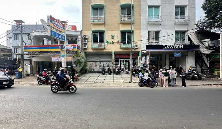 Dijual Ruko Gandeng Tb Simatupang Area Komersial untuk Kantor Usaha Dekat dengan Pintu Tol Aeon Tanjung Barat Pasar Rebo Pasar Minggu