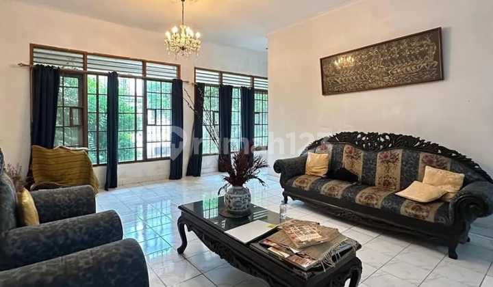 For Sale Senopati Area Kebayoran Baru Near SCBD Wide Quiet Street 2