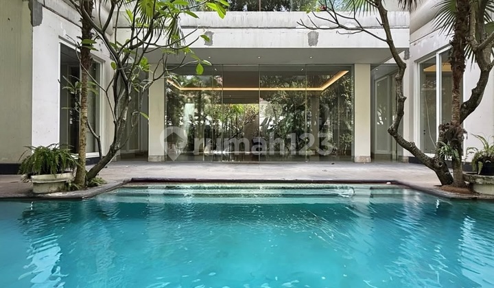 Dijual Brawijaya Kebayoran Baru Luxury Modern House, Spec Mewah Posisi Hoek, Row Jalan Lebar & Tenang