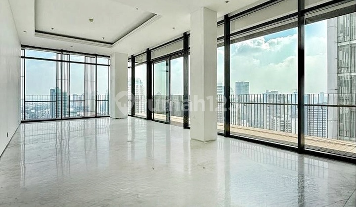 FOR SALE SENOPATI SUITES 3 BEDROOM TOWER 3 UNFURNISHED AVAILABLE 3 UNIT CITY VIEW