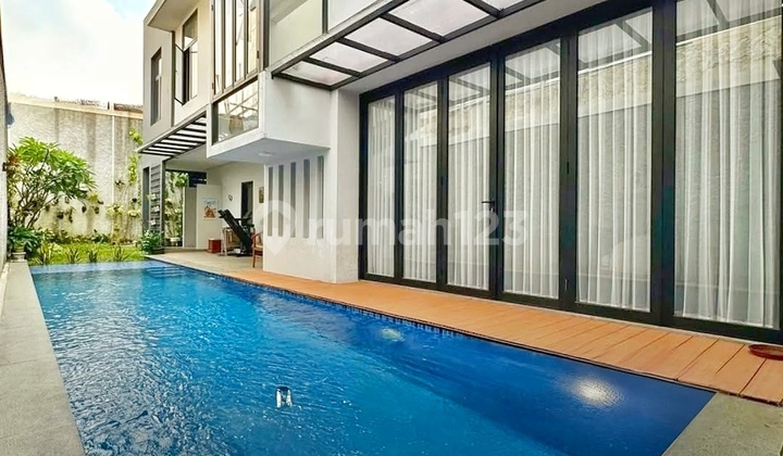 DIJUAL CILANDAK KKO  RUMAH MEWAH SIAP HUNI ROW JALAN LEBAR LOKASI TENANG