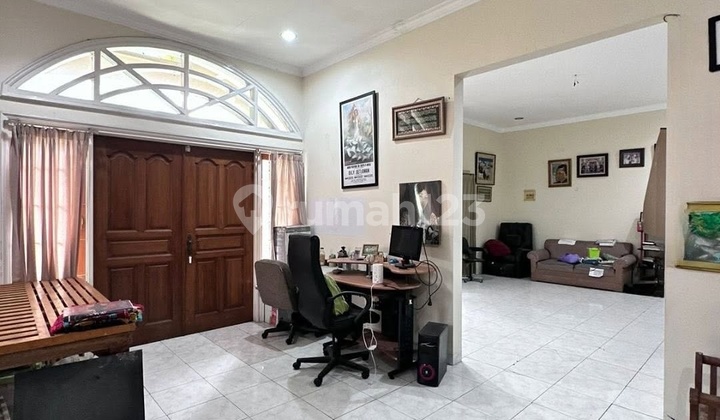 DIJUAL RUMAH SENOPATI AREA DEKAT KE SCBD SUDIRMAN ROW JALAN LEBAR BEST PRICE 2