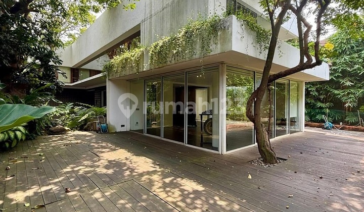 FOR SALE JATIPADANG DALAM CLUSTER DESIGNED BY ANDRA MATIN SEMI FURNISHED  One Gate System Keamanan 24 Jam Lingkungan Aman & Rindang