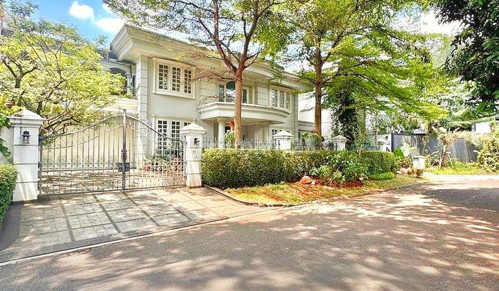 For Sale Pondok Indah Lokasi Terbaik Depan Taman Jarang Ada Rumah Classic Terawat Halaman Luas  1