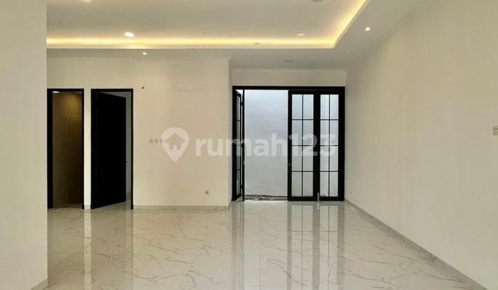 FOR SALE: BINTARO SECTOR 9 HOUSE, NEW BUILDING IN A READY-TO-OCCUPY CLUSTER 2