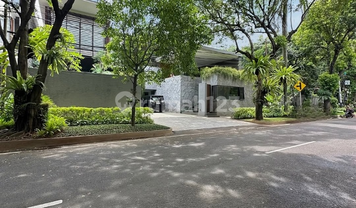 DIJUAL DHARMAWANGSA KEBAYORAN BARU RUMAH FULLY FURNISHED SIAP HINI PRIME LOKASI